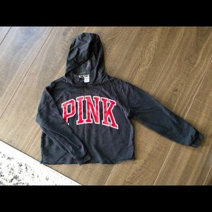 VS Pink Pull over